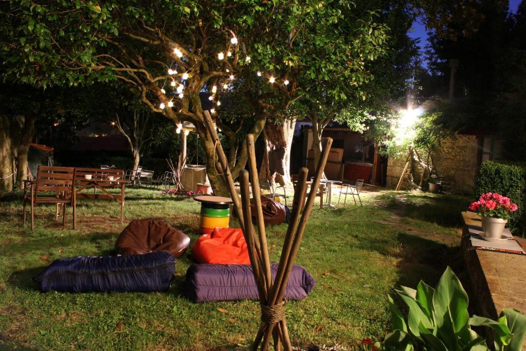 Albergue Roots & Boots Сантьяго-де-Компостела Экстерьер фото